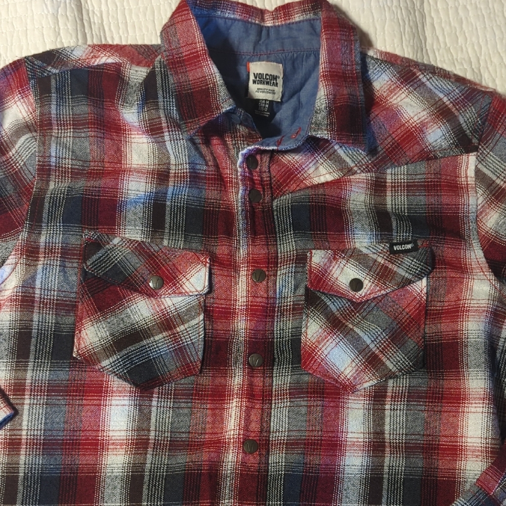 Volcom Red and Blue Checkered Flannel Long Sleeve Shirt